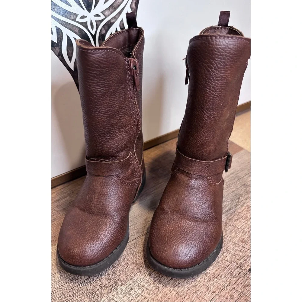 OshKosh B'gosh Tall Riding Boots Kids Size 6 Brown Buckle Zip Pebbled Leather